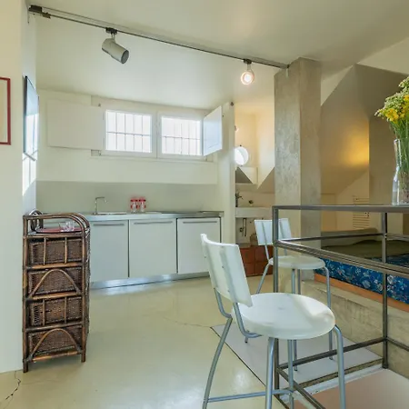 아파트 Charming Attic Bonsignore By Wonderful Italy